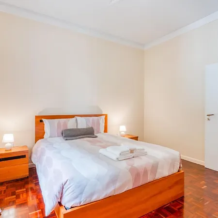 بيت للعطل Cantinho Da Portada *