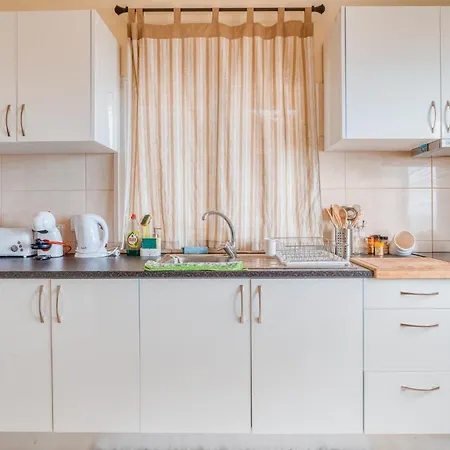 Cantinho Da Portada بيت للعطل